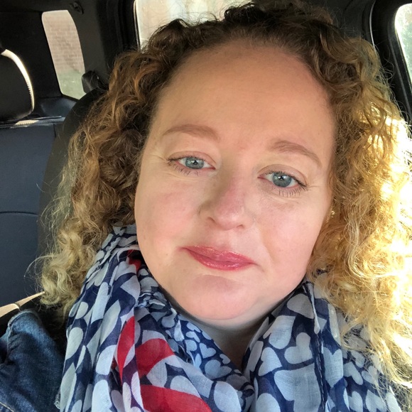 Meet your Posher - Picture 1 of 5